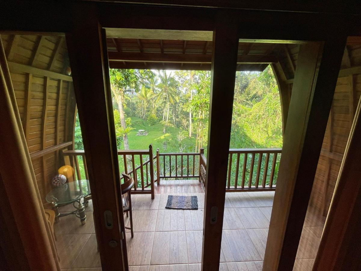 Sugita Wooden House Hotel Payangan Bagian luar foto