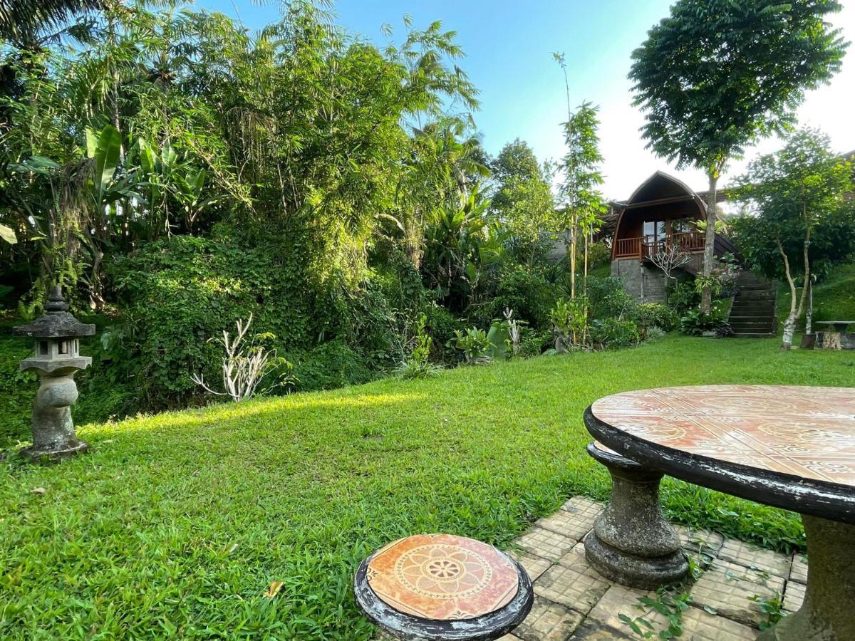 Sugita Wooden House Hotel Payangan Bagian luar foto