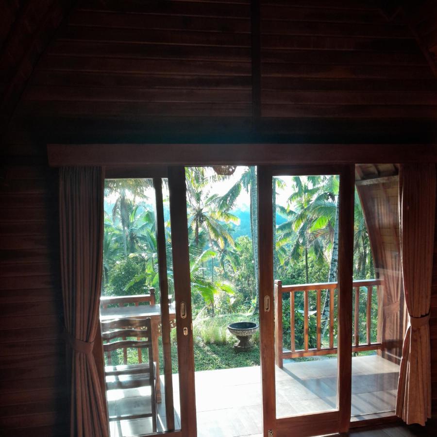 Sugita Wooden House Hotel Payangan Bagian luar foto