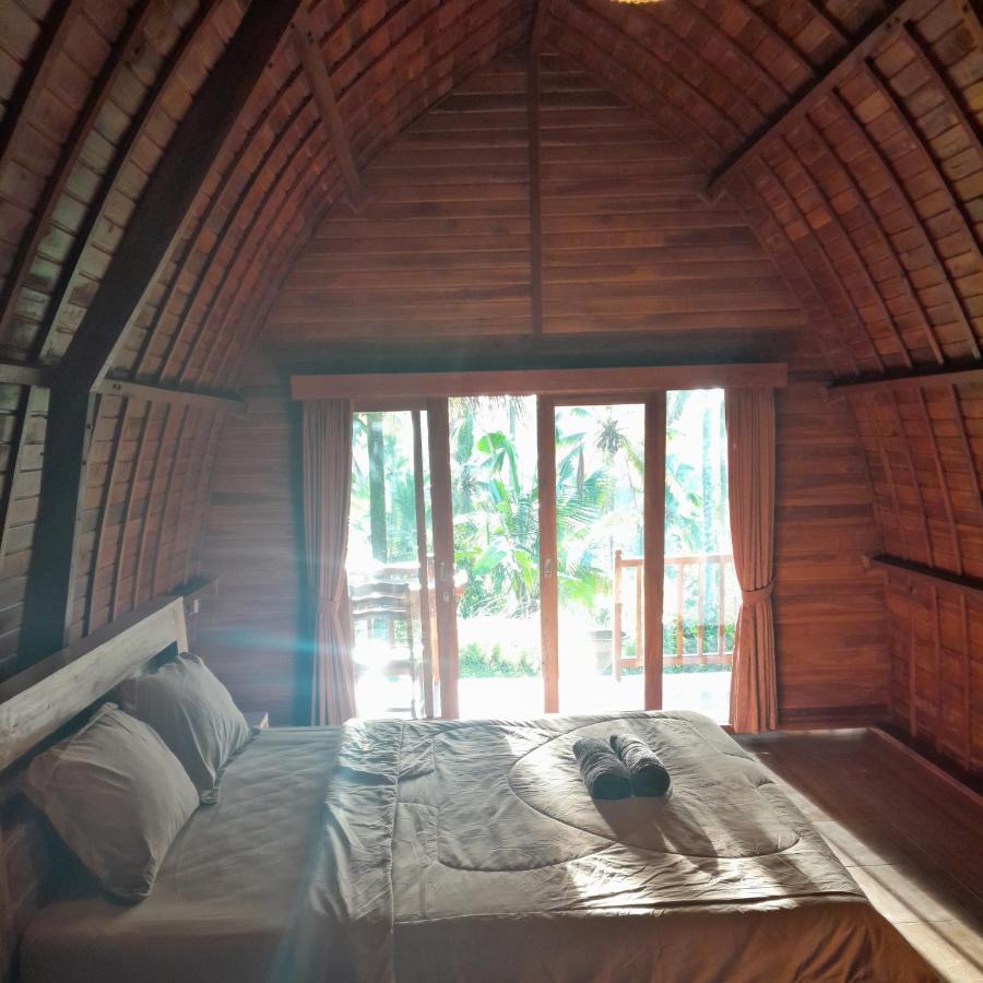 Sugita Wooden House Hotel Payangan Bagian luar foto
